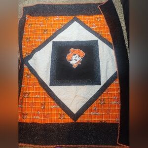 Nwot Osu Cowboys Quilt Throw Blanket With Fur Beautiful 60X51